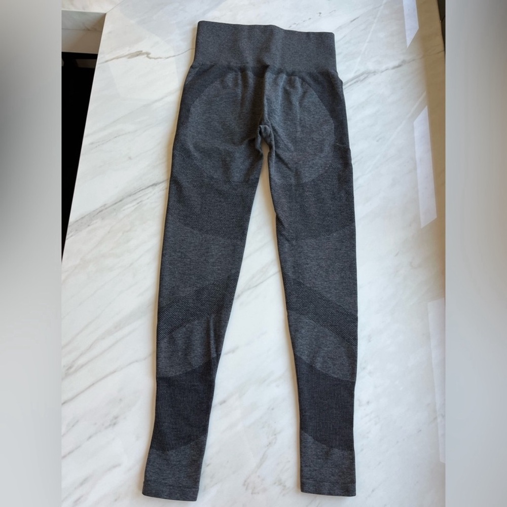 Bundle of the Nike, New Balance, H&M